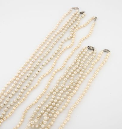 Lot of five fancy pearl necklaces, one with...