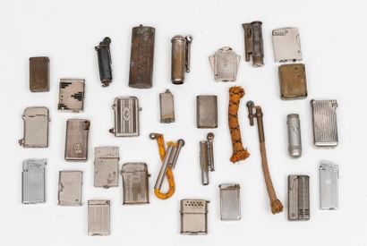 Set of 25 metal gas lighters.
Some incomplete,...
