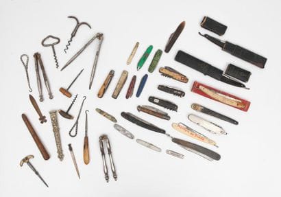 Set of 17 penknives with bone, metal or resin...