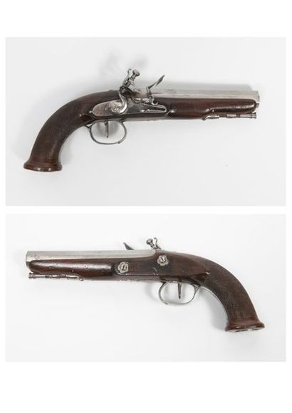 Début du XIXème siècle
Petit pistolet à silex.
Platine...
