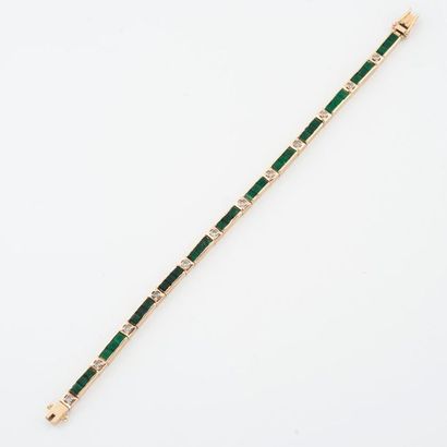 Line bracelet in yellow gold (585) made up...