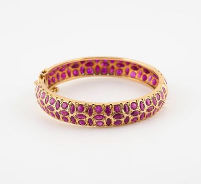 Bracelet opening rush in yellow gold (585)...