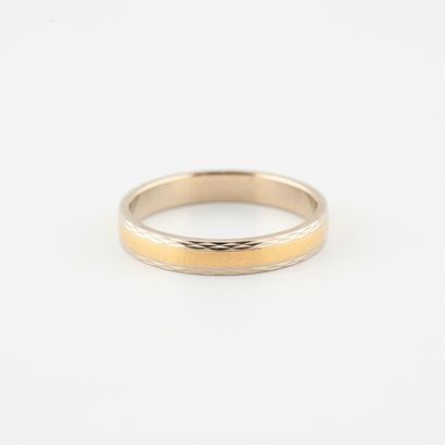 Yellow and white gold wedding band (750)....