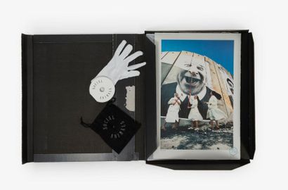 JR (1983)
28 MILLIMETRES, FACE 2 FACE, NUNS...