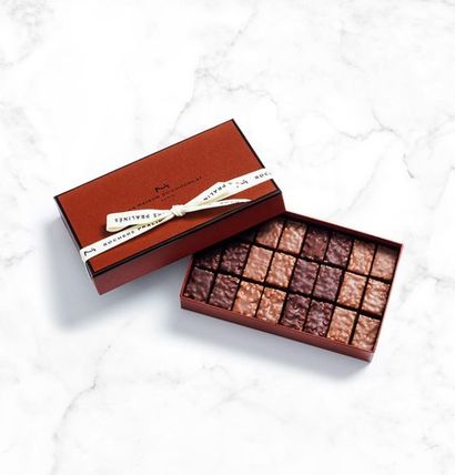 Coffret de 24 rochers de La Maison du Chocolat


Melt...