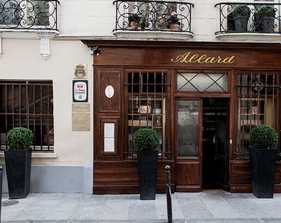 1 repas pour 2 personnes au resturant Allard,...