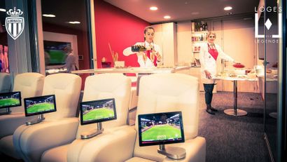 Deux places pour l'AS Monaco au Stade Louis-II,...