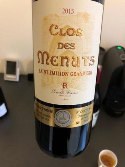10 bouteilles de St Emilion Grand Cru de...