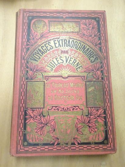 Jules VERNE : Voyages extraordinaires
Around...