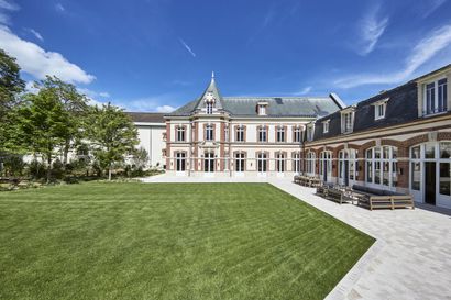 Krug

Private tour of the Krug house for...