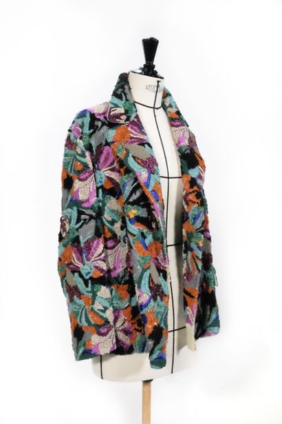 Dries Van Noten

A unique piece from the...
