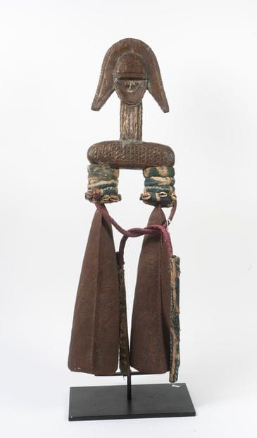 AFRIQUE
GABON, Kota

Double cloche en bois,...