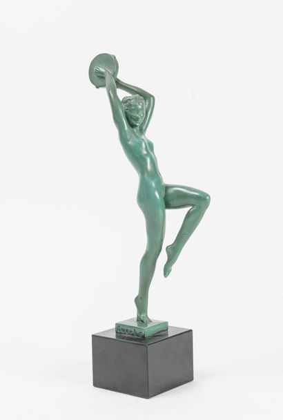 Raymonde GUERBE (1894-1995)
La danseuse au...