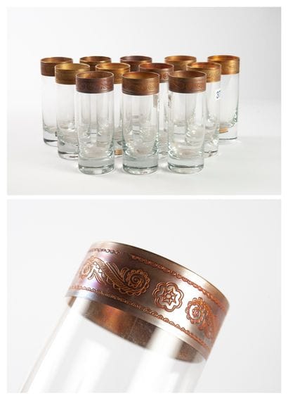 TCHEKOSLOVAQUIE
Twelve orangeade glasses...