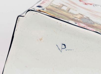 Important lot of earthenware or fine earthenware...