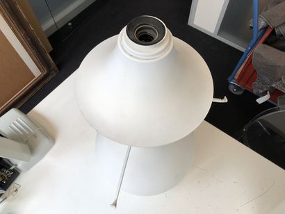 Max INGRAND (1908-1969) & FONTANA ARTE
Lampe...
