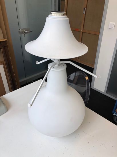 Max INGRAND (1908-1969) & FONTANA ARTE
Lampe...