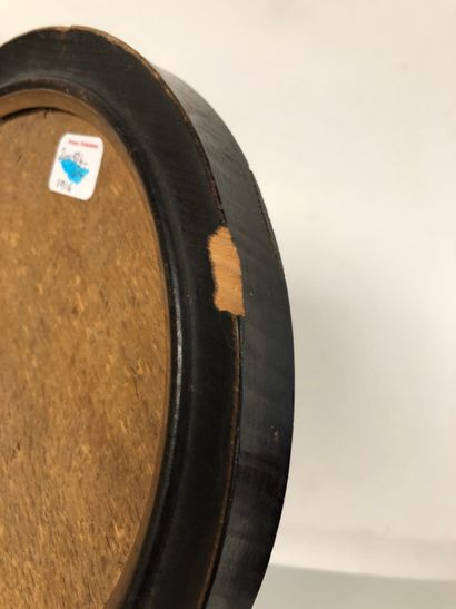 Petit miroir circulaire dit 