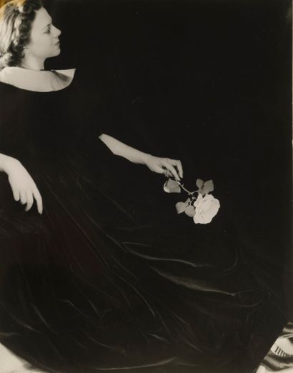 LAURE ALBIN-GUILLOT (1879-1962)
Dame en noir...