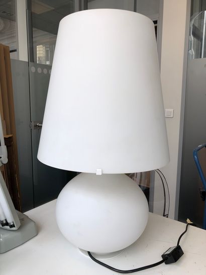 Max INGRAND (1908-1969) & FONTANA ARTE
Lampe...