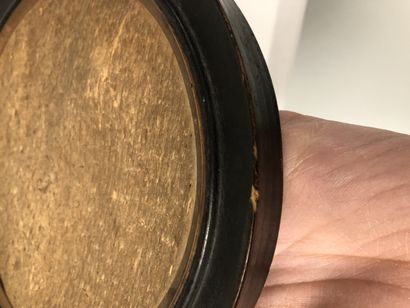 Petit miroir circulaire dit 