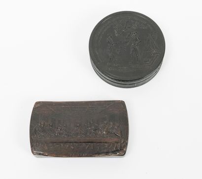 FRANCE, XIXEME SIECLE
Deux boîtes en corne...