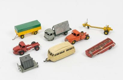 DINKY TOYS, Made in France
Lot including...