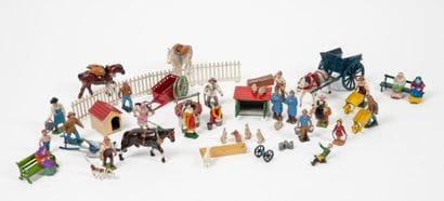 Strong lot of decoration and animals of the...