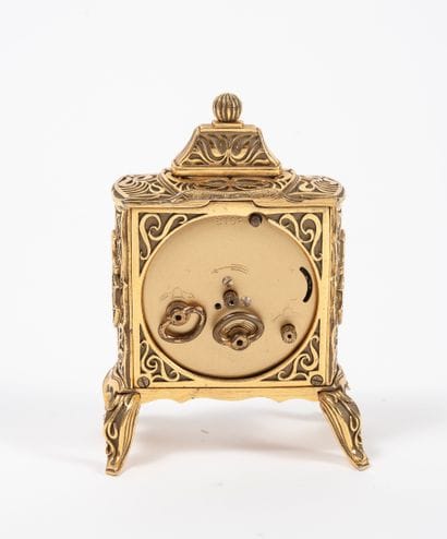 LANCEL PARIS
Desk clock in gilt metal with...