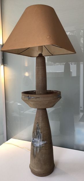 BARTHOLDY, DANEMARK
Floor lamp, circa 1970.

In...