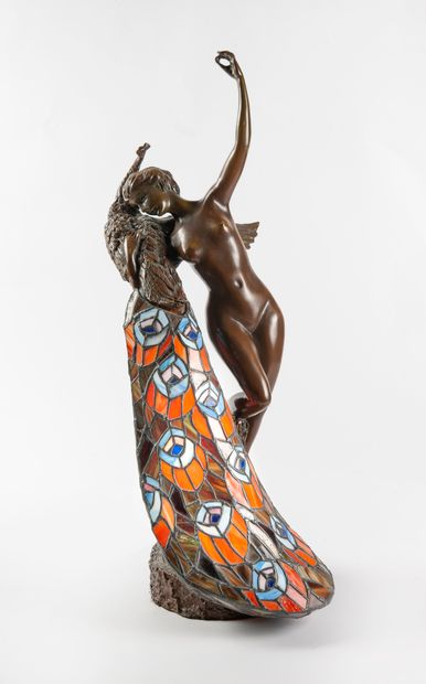 Dans le goût de Tiffany
Table lamp with a...
