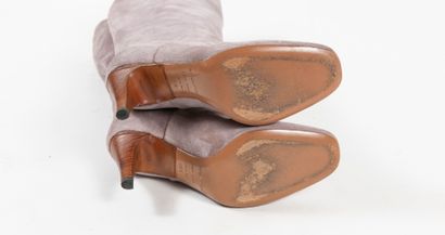 Sergio ROSSI
Paires de bottes à bout rond...