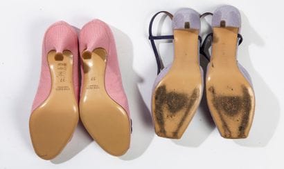JET SET Paris
Lot comprenant deux paires...