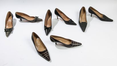 JET SET Paris
Lot comprenant sept paires...