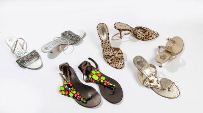Roberto CAVALLI, VERSACE, GINA
Lot comprenant...