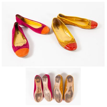 PRADA
Lot comprenant deux paires de ballerines...