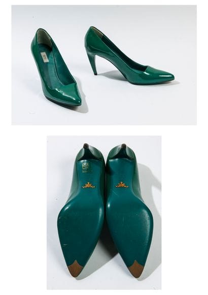 PRADA
Paire d'escarpins à bout pointu en...