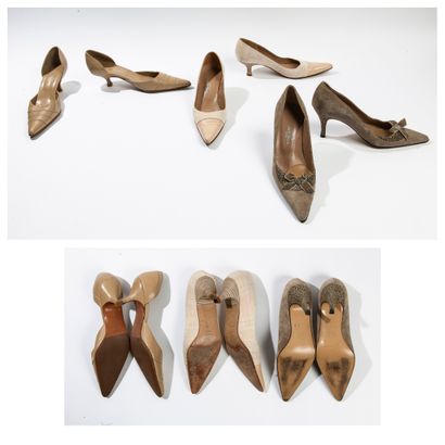 JET SET Paris
Lot comprenant trois paires...