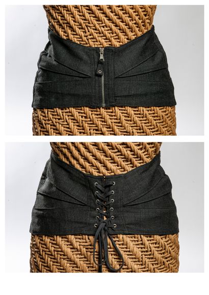 Jean-Paul GAULTIER
Large ceinture façon corset...