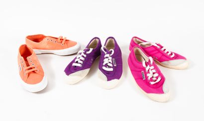SUPERGA, KAWASAKI
Lot comprenant trois paires...