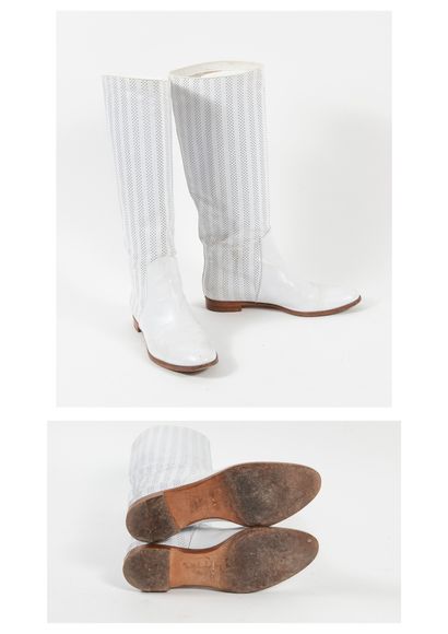 Sergio ROSSI
Paire de bottes en cuir blanc...