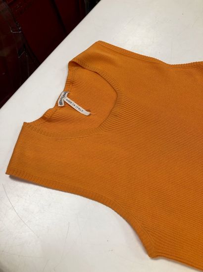 HERMES

Twin-set composed of a sleeveless...