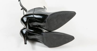 RALPH LAUREN
Paire de bottes à bout pointu...