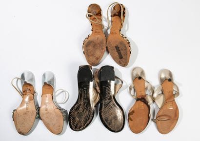 Roberto CAVALLI, VERSACE, GINA
Lot comprenant...