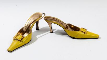 DOLCE & GABBANA
Paire d'escarpins à talon...