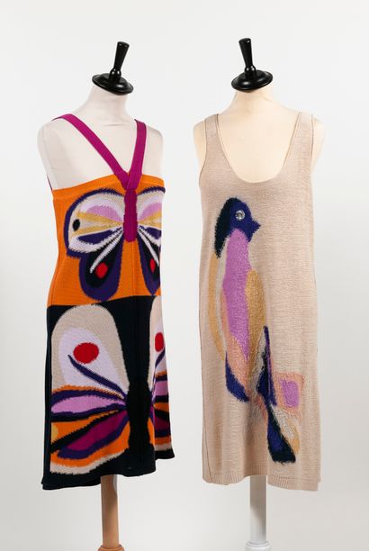 Sonia RYKIEL
Lot including: 

- Fuchsia V-strap...