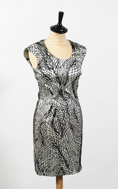 DOLCE & GABBANA
Straight dress in a mix of...