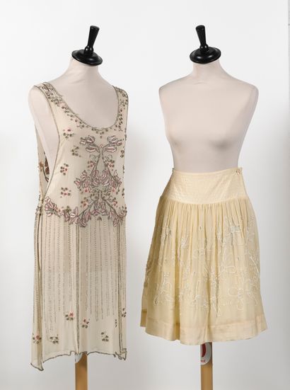 BLUMARINE COUTURE
Lot including : 

- Cream...