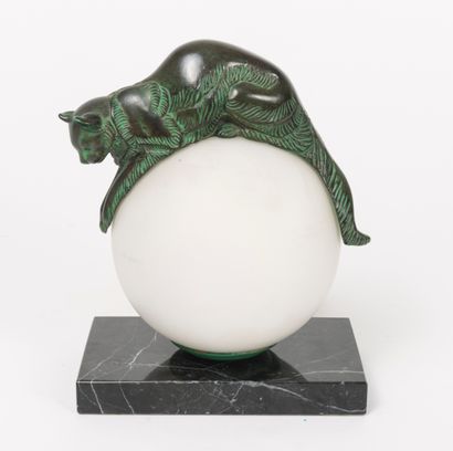 GAILLARD (XXème siècle)
Cat night light....