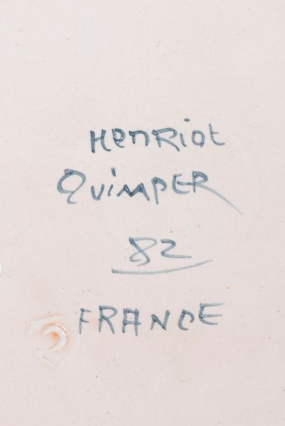 Lot comprenant :
Manufacture Henriot, Quimper:

-...